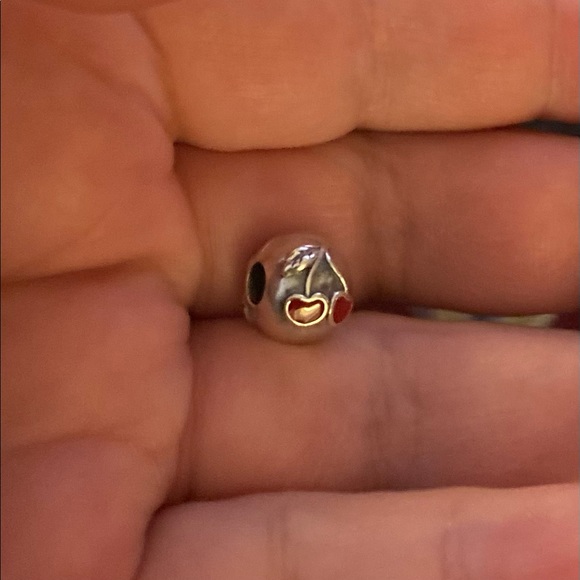 Pandora cherries charm clip - Picture 2 of 5